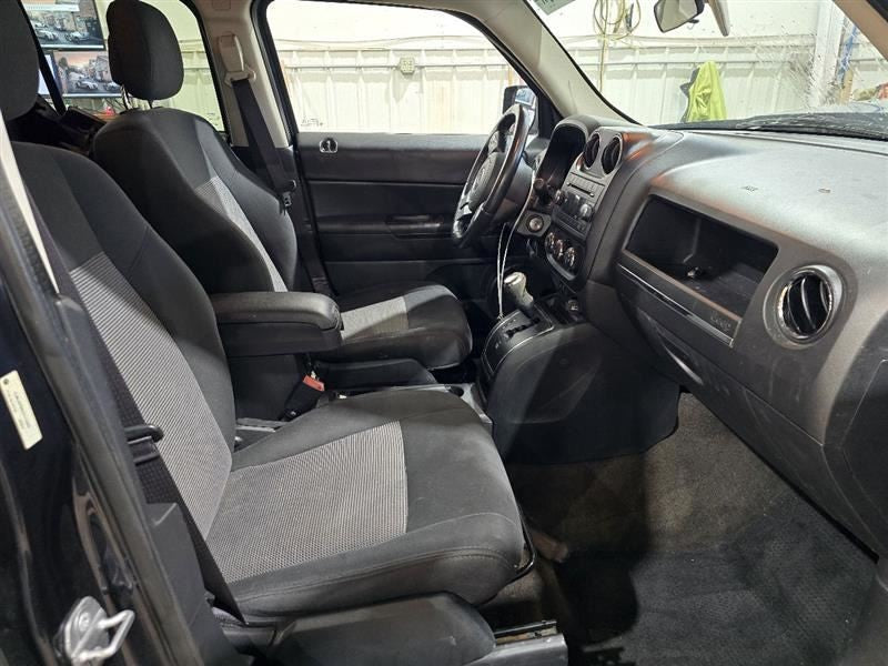 Driver Air Bag Classic Style Front Driver Wheel Fits 11-17 COMPASS 575
