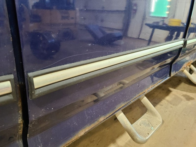 F350      1995 Door Moulding Rear 671881