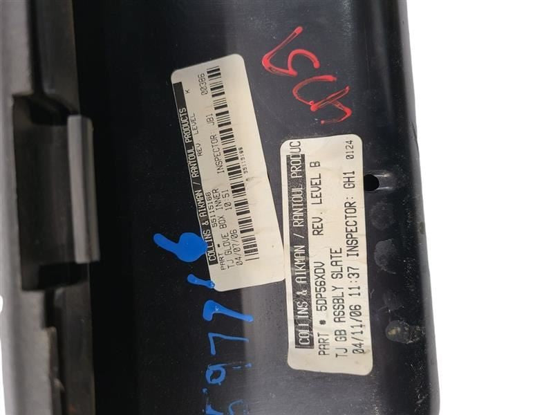 WRANGLER  2006 Glove Box 597716