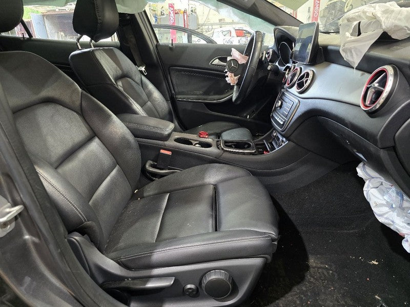 Console Front 156 Type Floor Fits 15-20 MERCEDES GLA-CLASS 633970