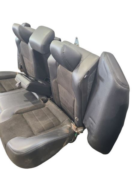 TAURUS    2012 Seat Rear 597357