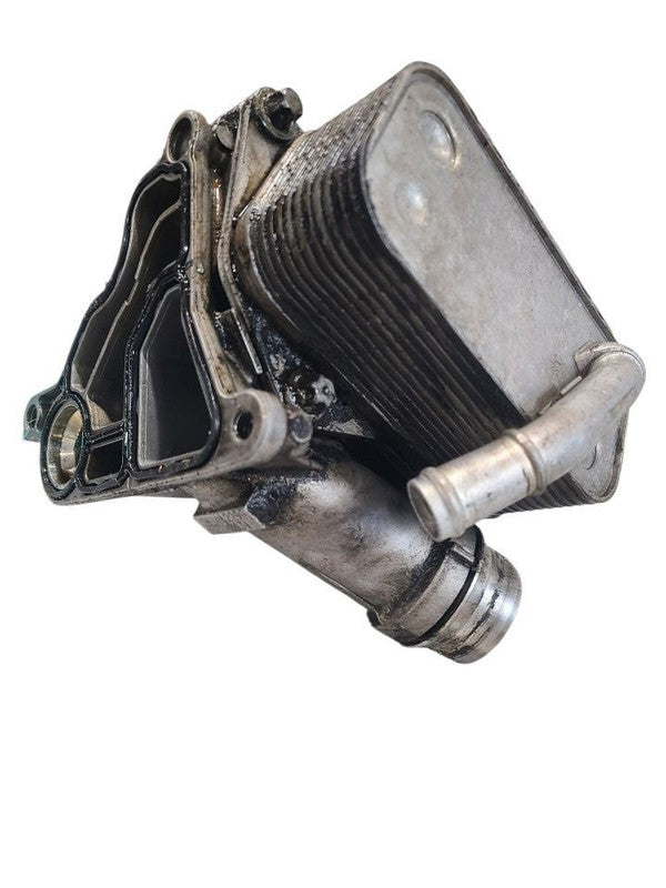 X5        2013 Engine Oil Cooler 670343