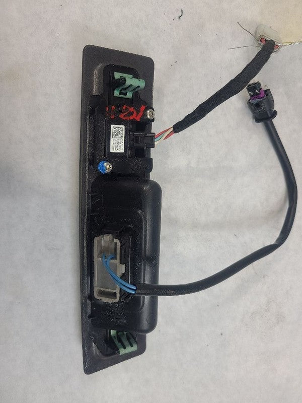 Camera/Projector Camera Rear In Liftgate Opt UVC Fits 18-22 EQUINOX 60