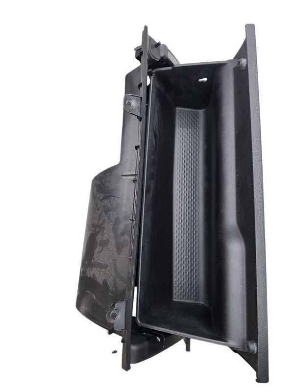 RAM1500   2022 Glove Box 679936