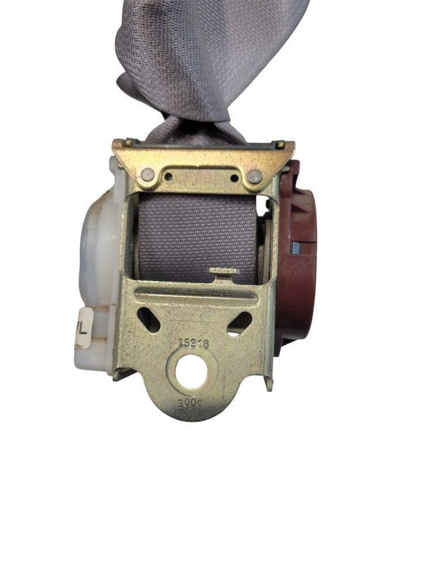 TUNDRA    2004 Seat Belt Rear 667737