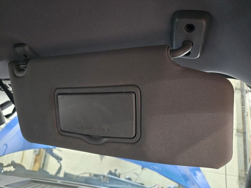 Passenger Sun Visor Illuminated Fits 10-14 FORD F150 RAPTOR 635795