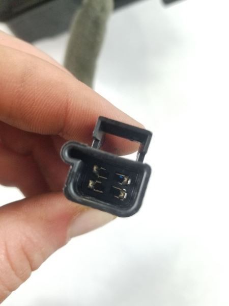 2010 DENALI XL Amplifier Speakers   384272
