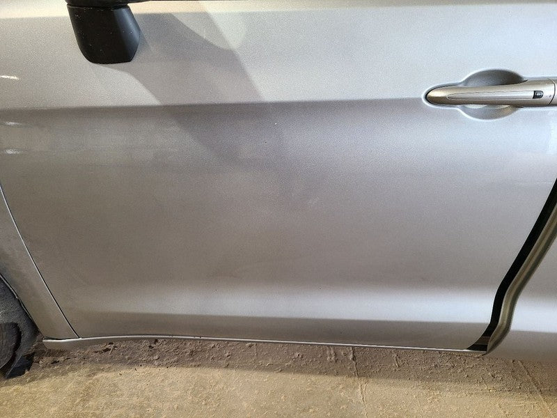 Driver Left Front Door Tempered Glass Fits 17-25 PACIFICA 676341