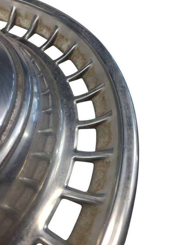 Wheel Cover HubCap Fits 72-76 DART 668182