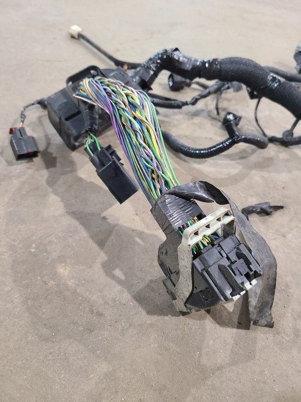 MKT       2013 Engine Wire Harness 633464