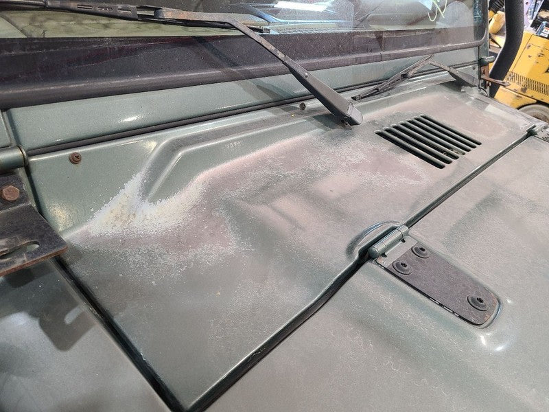 WRANGLER  1999 Cowl 672803