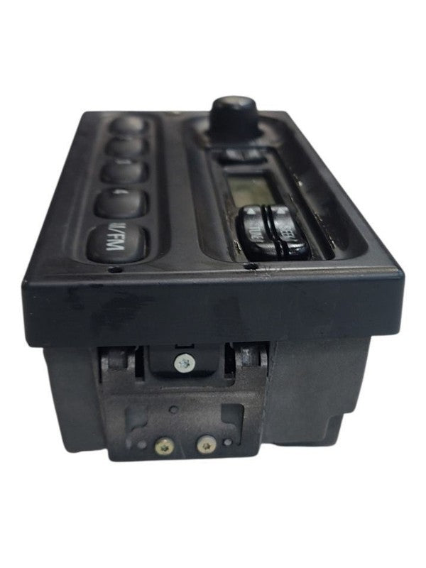 Audio Equipment Radio AM-FM Fits 99-05 FORD F250SD PICKUP 676050