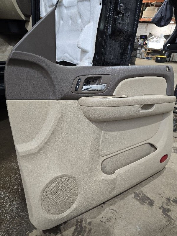 YUKON     2008 Front Door Trim Panel 623938