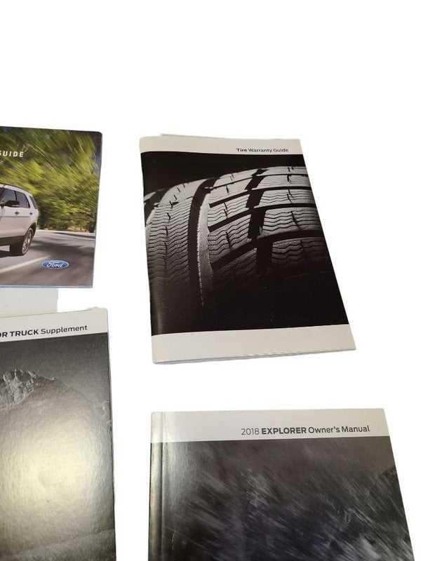 EXPLORER  2018 Owners Manual 625998
