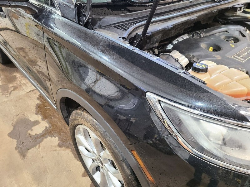 Passenger Right Fender Fits 15-18 MKC 676536