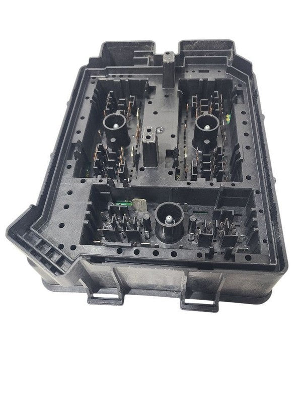 Fuse Box Engine L3T With Tow Package Opt V92 Fits 23-25 TRAILBLAZER 65