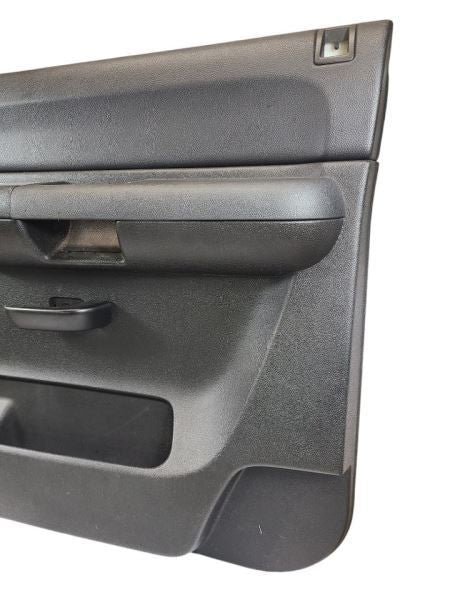 SILV25NEW 2007 Front Door Trim Panel 596353