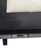 NX200T    2016 Glove Box 673831