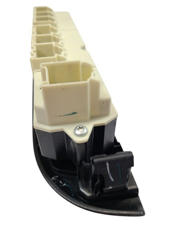 SIEDENALI 2010 Front Door Switch 613346
