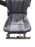 TOWN COUN 2016 Seat Rear 621154