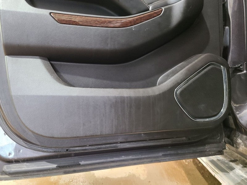 DENALI XL 2016 Door Trim Panel Rear 660945