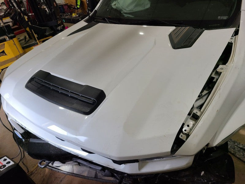 Hood Fits 20-26 SILVERADO 2500 PICKUP 675362