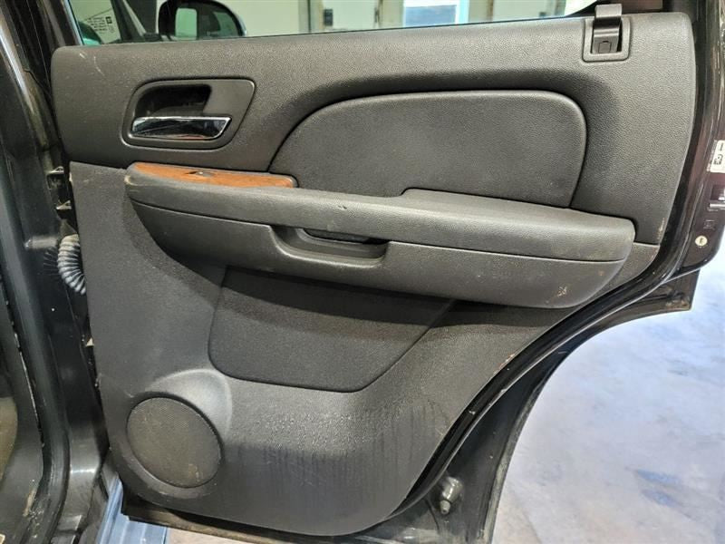Rear Passenger Door Trim Panel Fits 2007 YUKON 436974