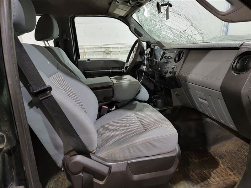 F250SD    2013 Owners Manual 538855