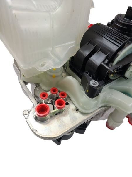 TESLA 3   2023 Coolant Pump 578115