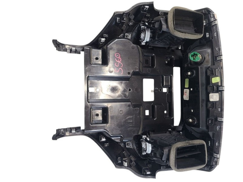 RAM3500   2019 Dash Bezel 669734