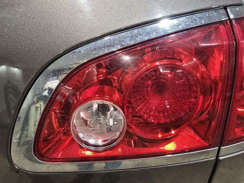 Passenger Right Tail Light Lid Mounted Fits 08-12 ENCLAVE 615300