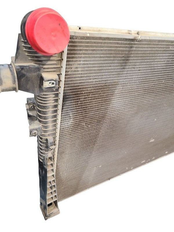 Radiator Intercooler Cooling Fits 11-16 FORD F250SD PICKUP 637167