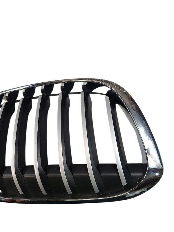 Passenger Grille Bumper Mounted Base Upper Fits 16-19 BMW X1 632485
