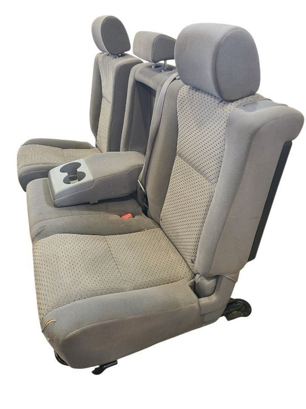 TUNDRA    2010 Seat Rear 672617