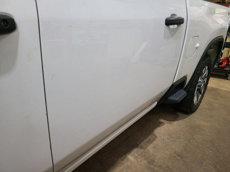 Driver Rear Side Door Crew Cab Opt Ako Fits 20-26 SILVERADO 2500 PICKU