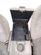 F250      1998 Front Seat 666808