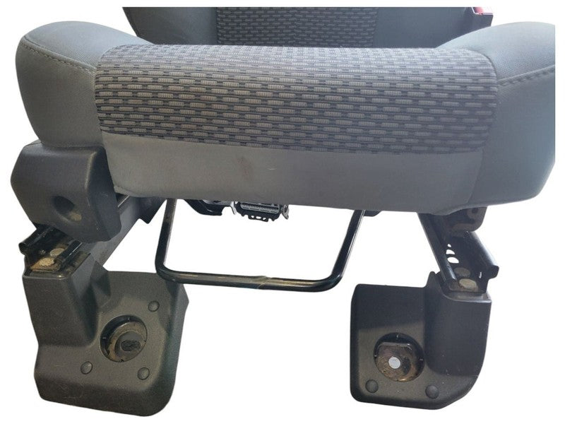 Passenger Front Seat With  Bench Fits 11-16 FORD F250SD PICKUP 667517