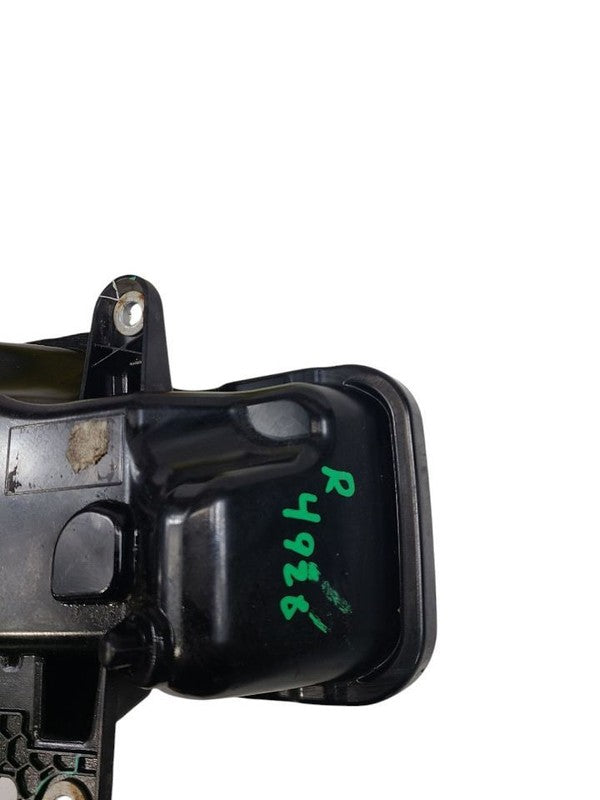 Passenger Corner/Park Light Classic Style Fits 16-19 SIERRA 1500 PICKU
