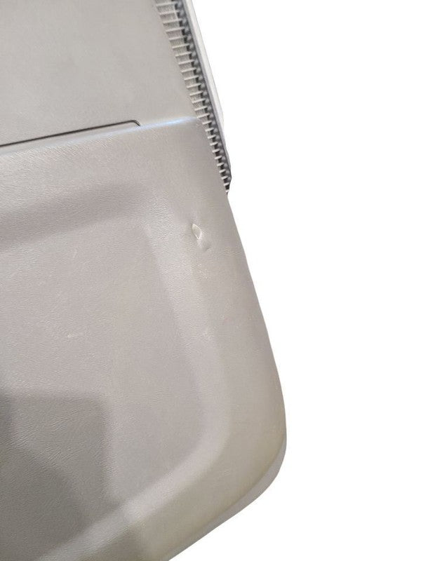 VGMSAVA35 2010 Front Door Trim Panel 665109
