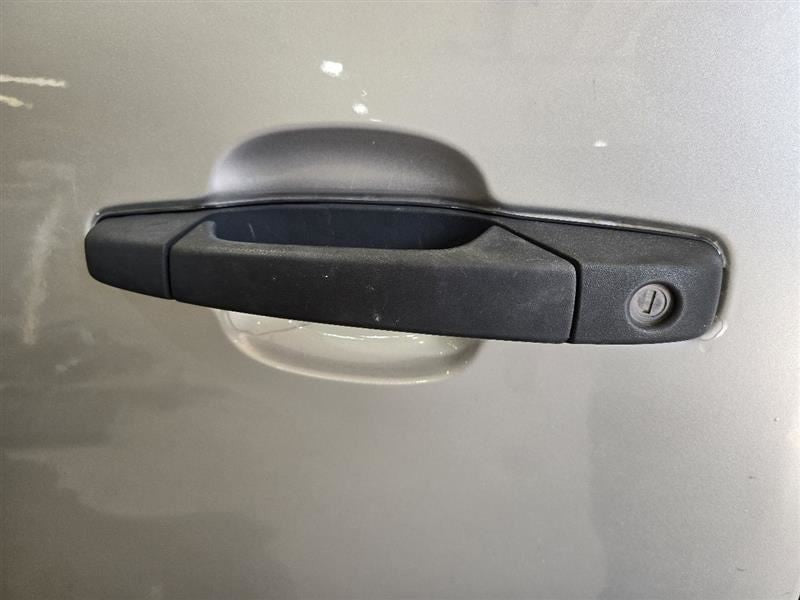 Driver Door Handle Exterior Door Front Fits 07-14 SIERRA 2500 PICKUP 5