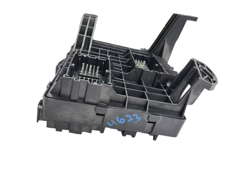 DENALI XL 2015 Fuse Box Cabin 584637