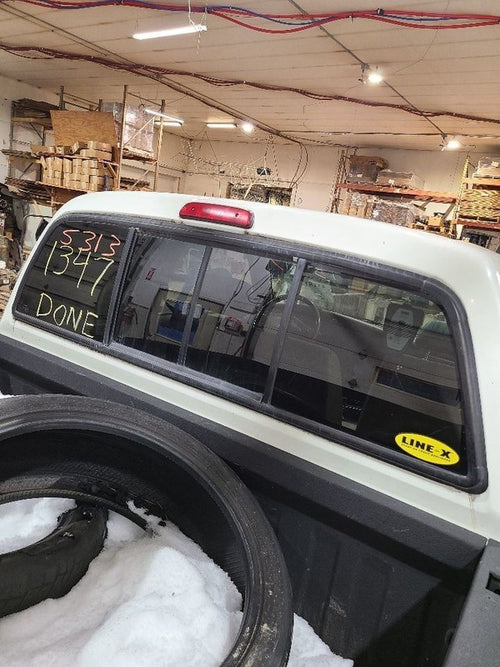Back Glass Sliding Fits 93-98 T100 652981