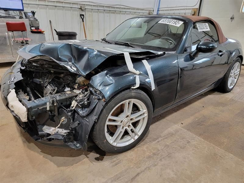 Driver Corner/Park Light Side Marker Fits 06-08 MAZDA MX-5 MIATA 55747
