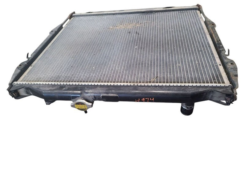Radiator Fits 96-00 4 RUNNER 621911