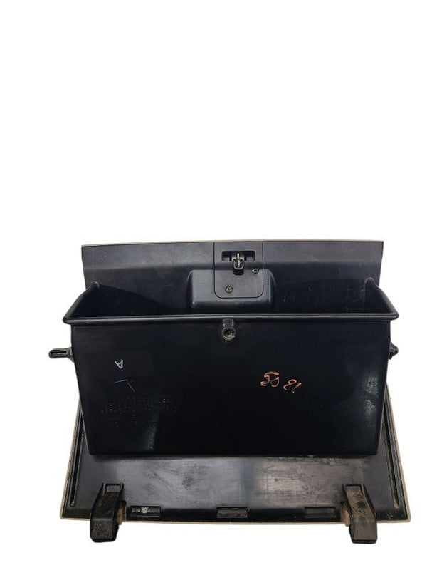 LANDCRUIS 2000 Glove Box 632047