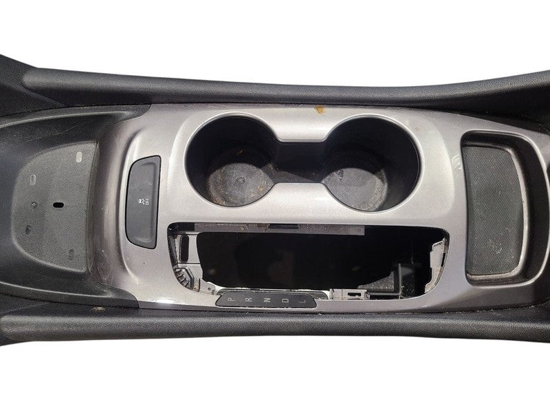 Console Front Floor Without Wireless Charger Fits 19-24 MALIBU 668829
