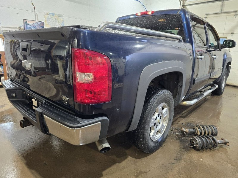Seat Belt Front Bucket And Bench Center Fits 07-14 SIERRA 2500 PICKUP 