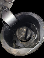 SORENTO   2019 Fuel Filler Door 652228