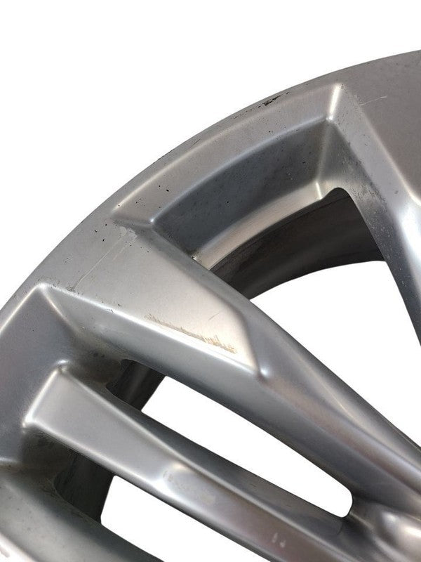 Wheel 20x8 6 Tri Spokes Painted Silver Opt Skb Fits 17-19 XT5 662641