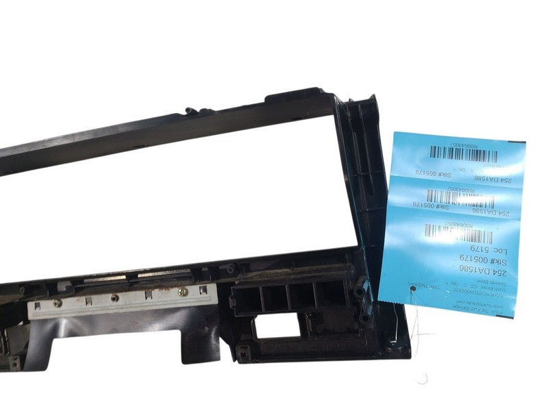 TNISSAN   1986 Dash Bezel 643057